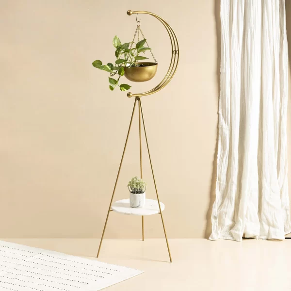 Tripod Planter